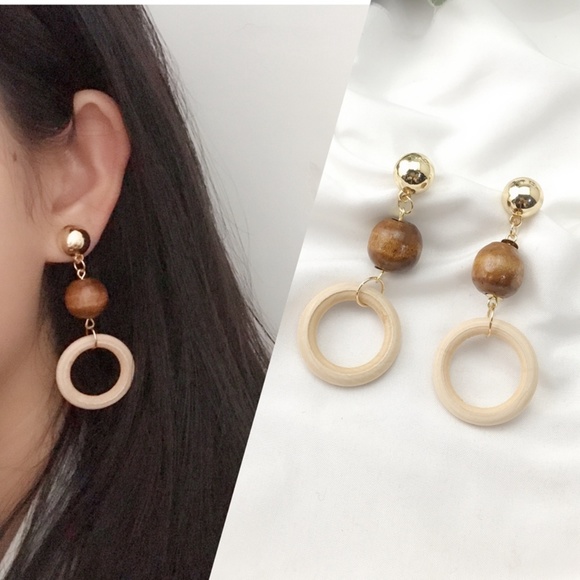 Nature Wood//Natural Elements Drop Earrings - Picture 3 of 5